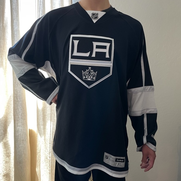 Authentic & Original professional grade Reebok LA KINGS Sports Jersey - Picture 6 of 6